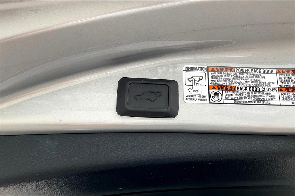 2016 Toyota RAV4 Limited - Photo 36