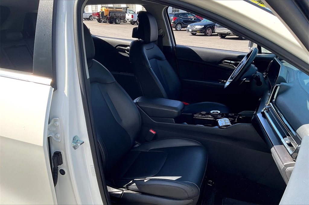 2023 Kia Sportage Hybrid EX - Photo 11