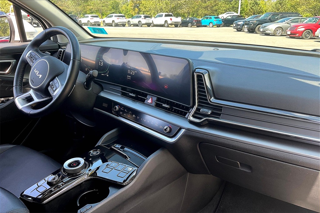 2023 Kia Sportage Hybrid EX - Photo 13