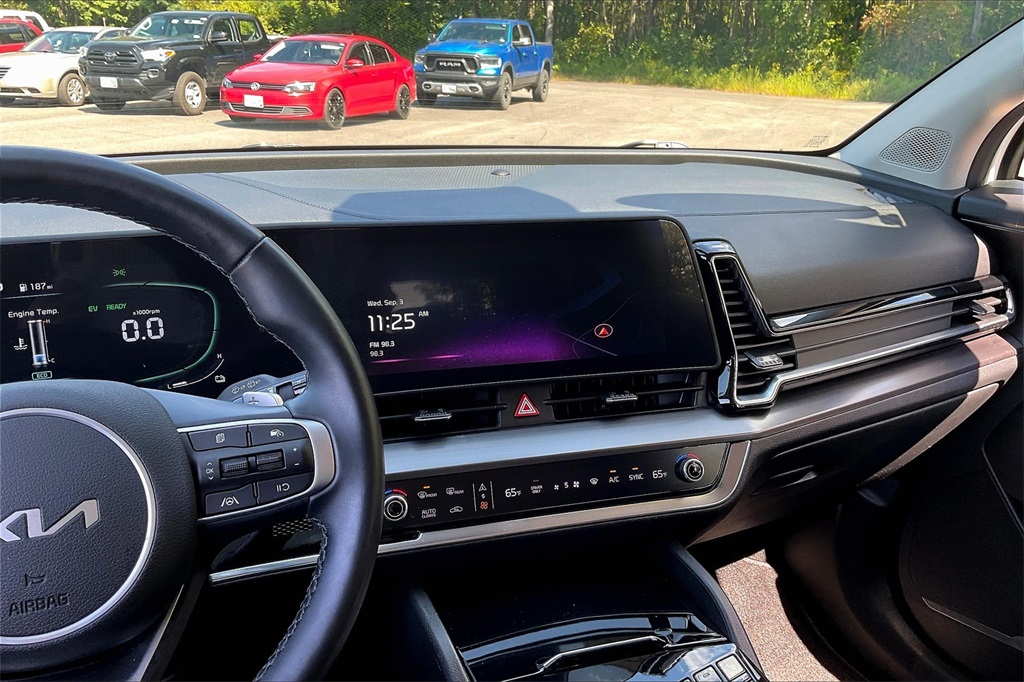 2023 Kia Sportage Hybrid EX - Photo 17