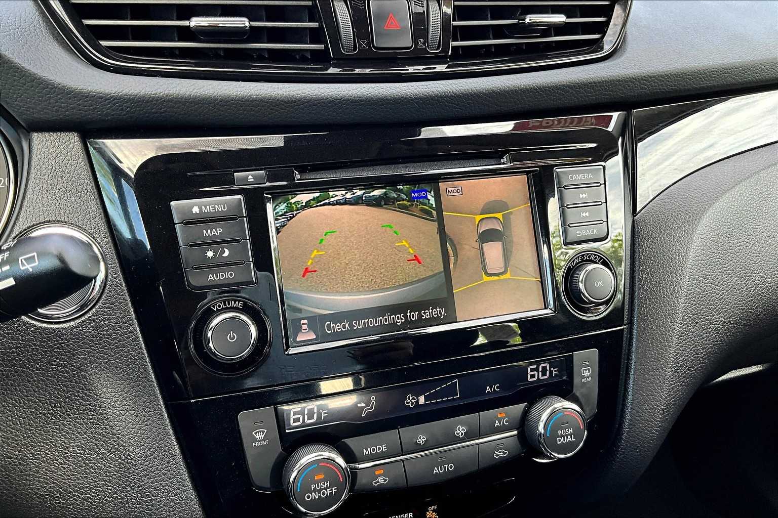 2021 Nissan Rogue Sport SL - Photo 19