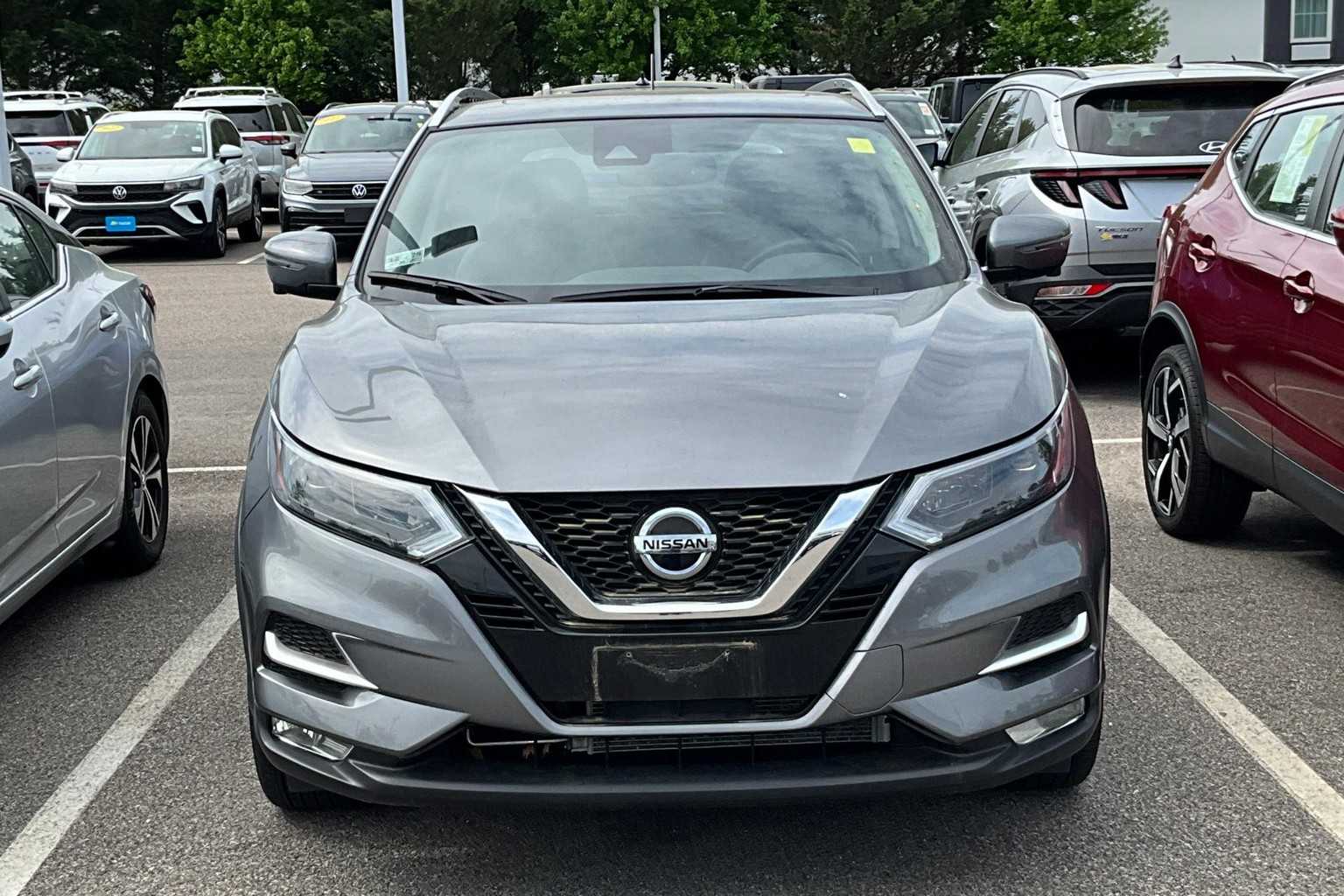 2021 Nissan Rogue Sport SL - Photo 2