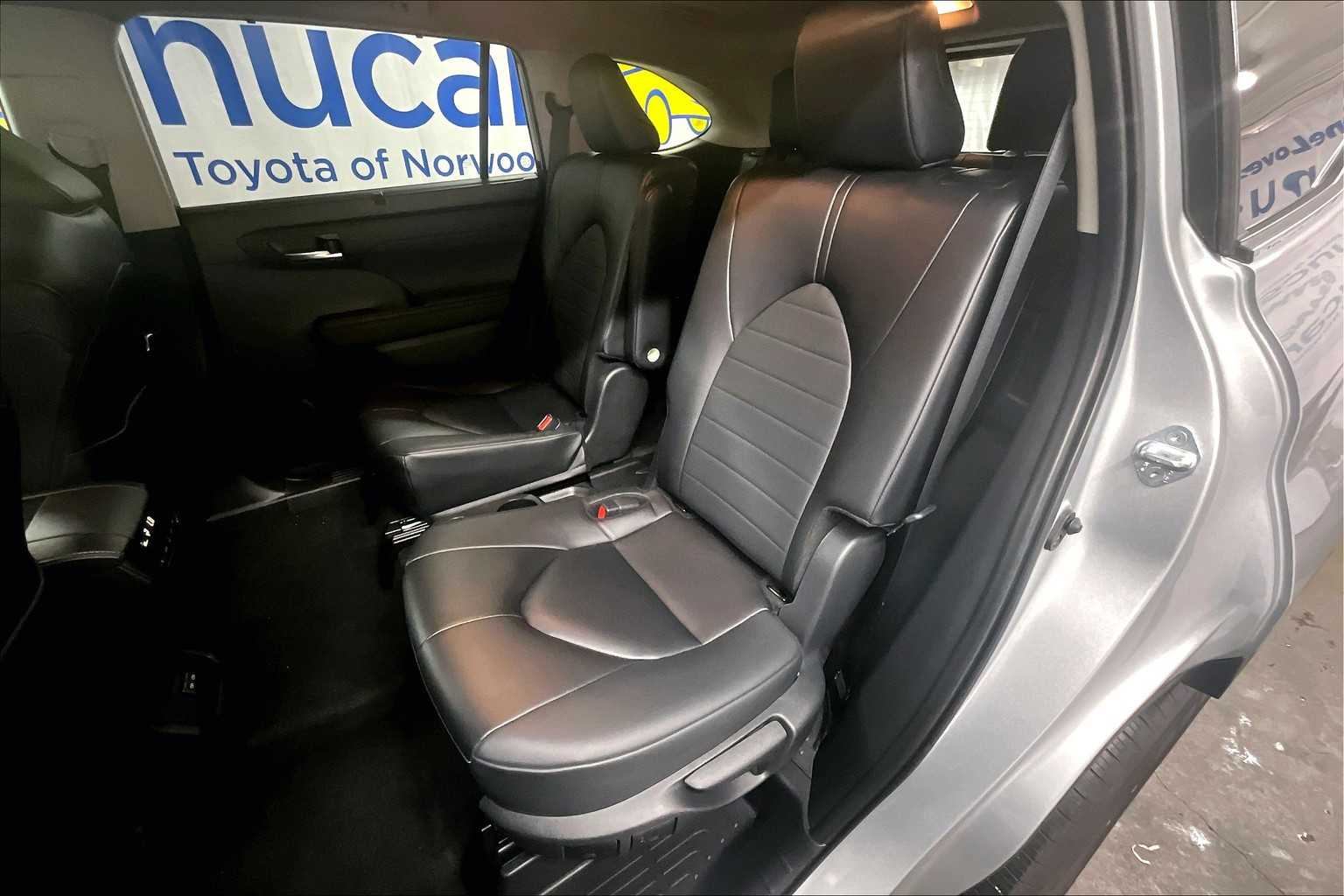 2024 Toyota Highlander XLE - Photo 15