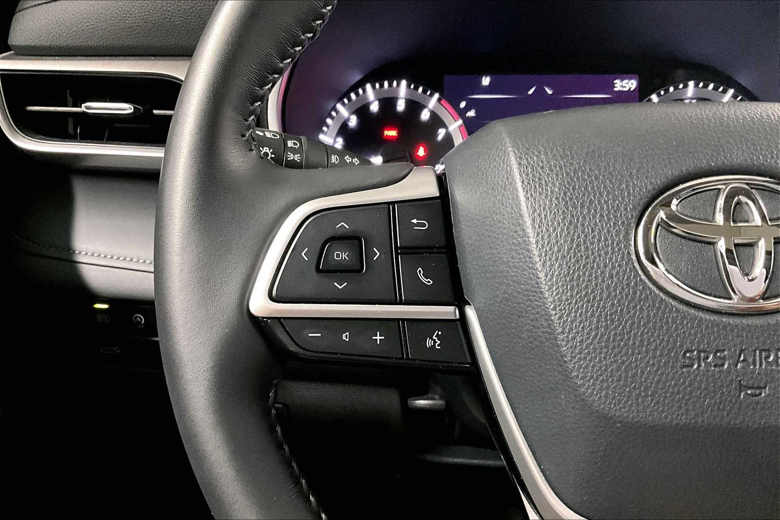 2024 Toyota Highlander XLE - Photo 24