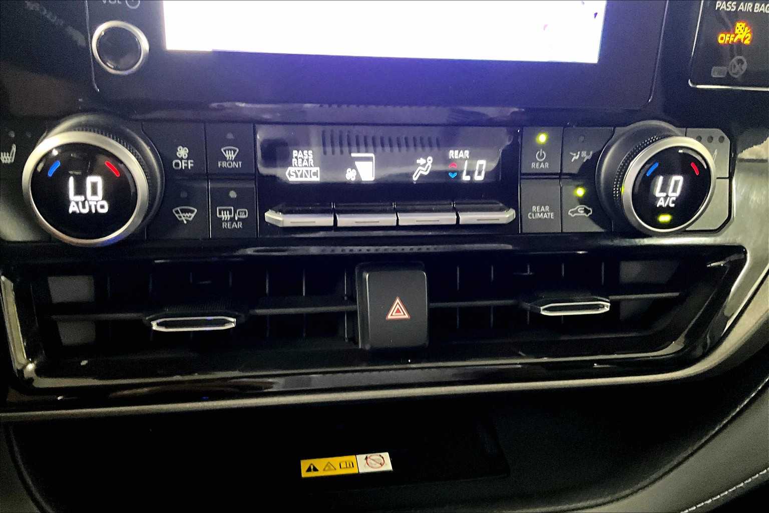 2024 Toyota Highlander XLE - Photo 27