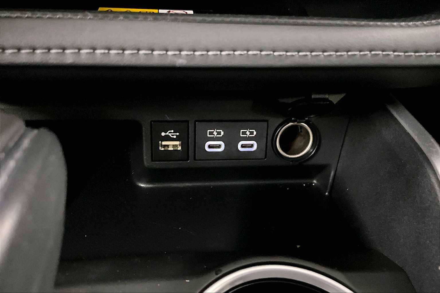 2024 Toyota Highlander XLE - Photo 28