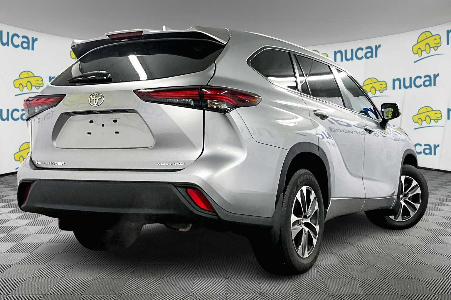 2024 Toyota Highlander XLE - Photo 6