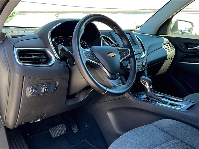 2022 Chevrolet Equinox LT - Photo 8