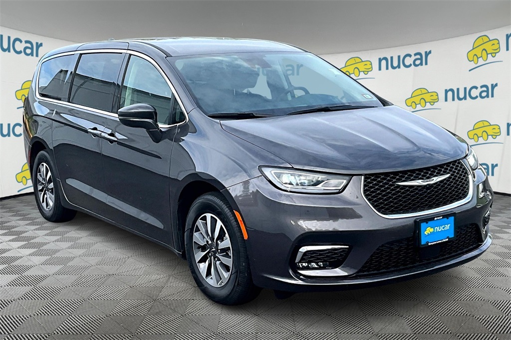 2022 Chrysler Pacifica Hybrid Touring L