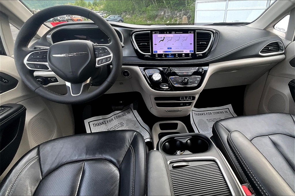 2022 Chrysler Pacifica Hybrid Touring L - Photo 22