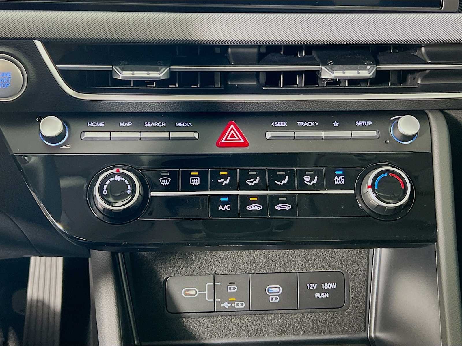 2025 Hyundai Sonata SE - Photo 10