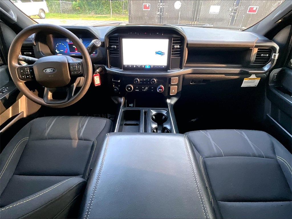 2024 Ford F-150 STX - Photo 16