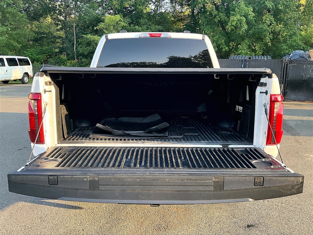 2024 Ford F-150 STX - Photo 29