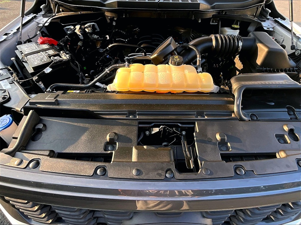 2024 Ford F-150 STX - Photo 10