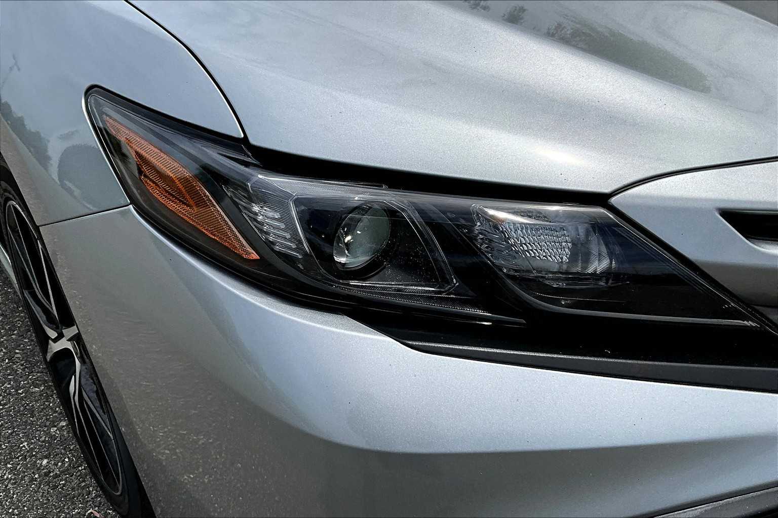2023 Toyota Camry SE - Photo 32