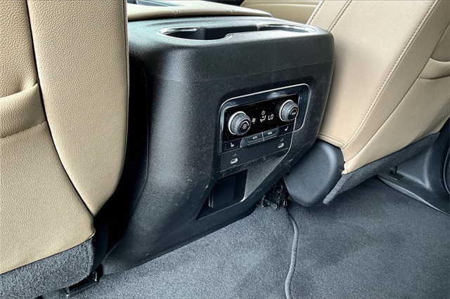 2022 Chevrolet Tahoe Premier - Photo 24