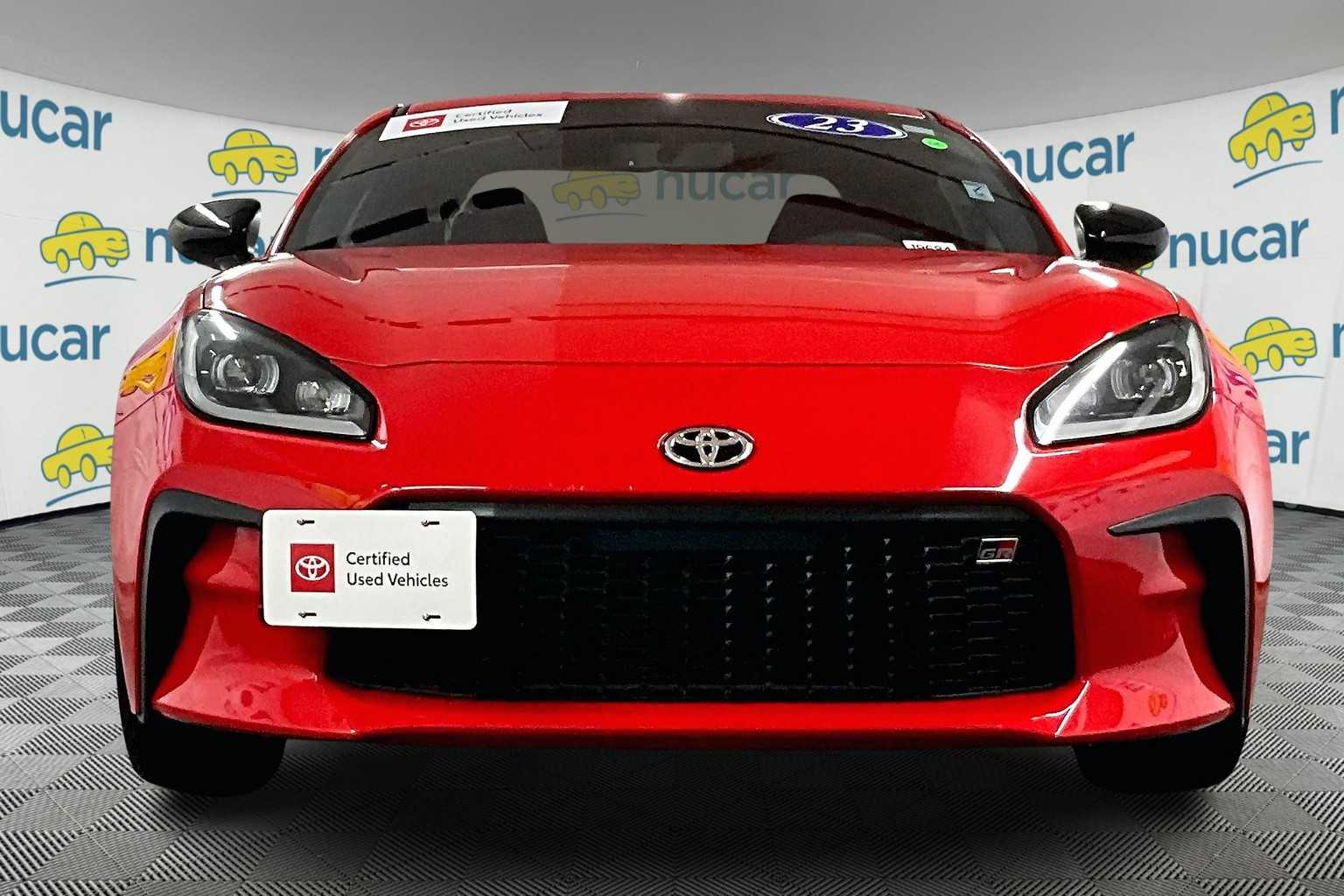 2023 Toyota GR86 Premium - Photo 2