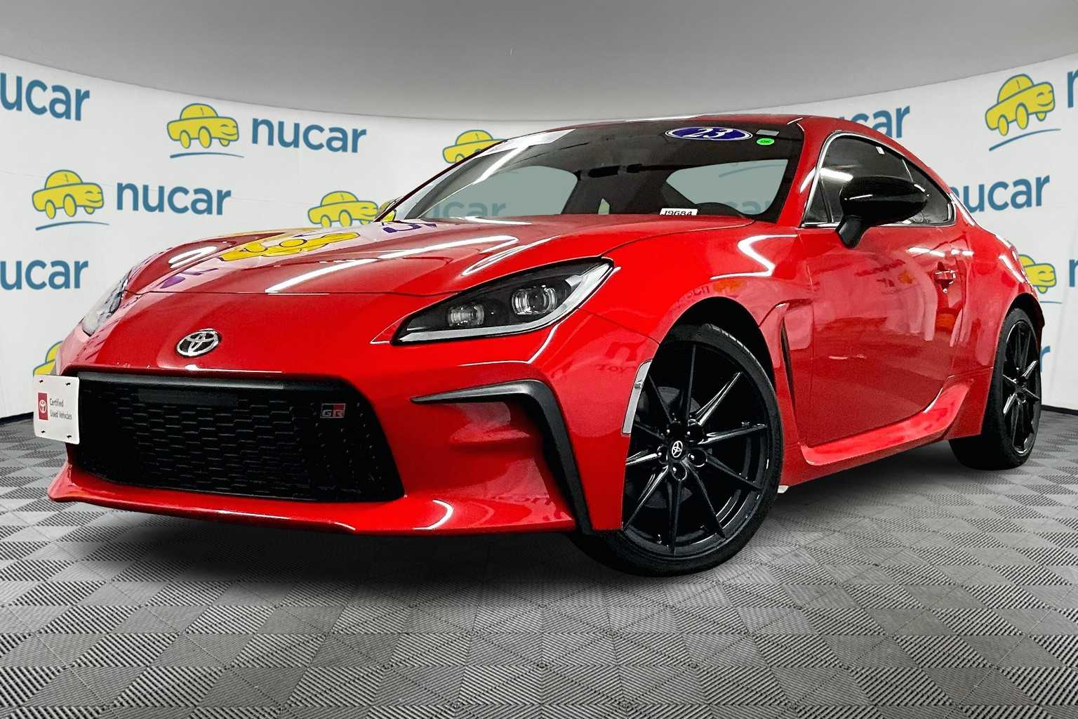 2023 Toyota GR86 Premium - Photo 3