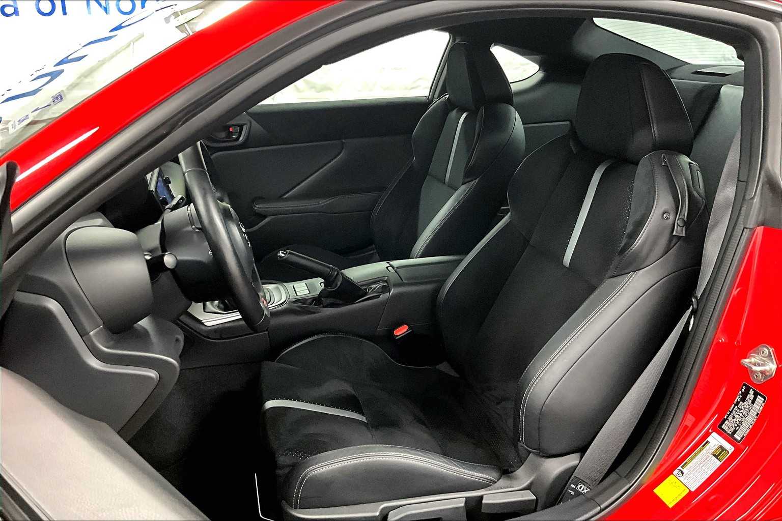 2023 Toyota GR86 Premium - Photo 10