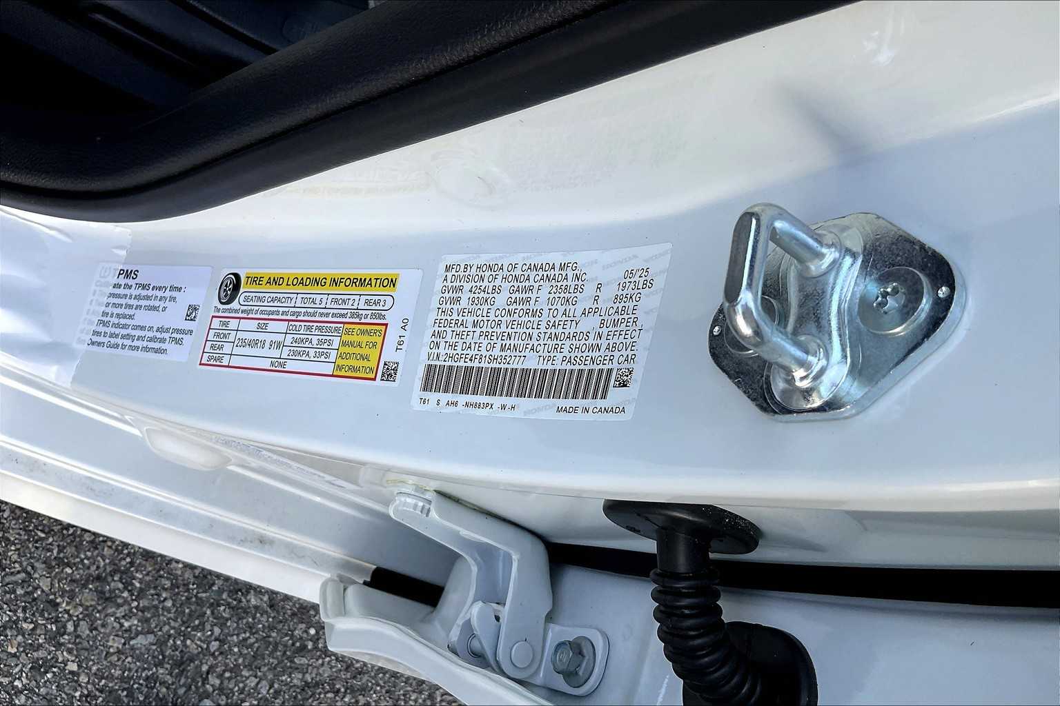 2025 Honda Civic Hybrid Sport - Photo 18