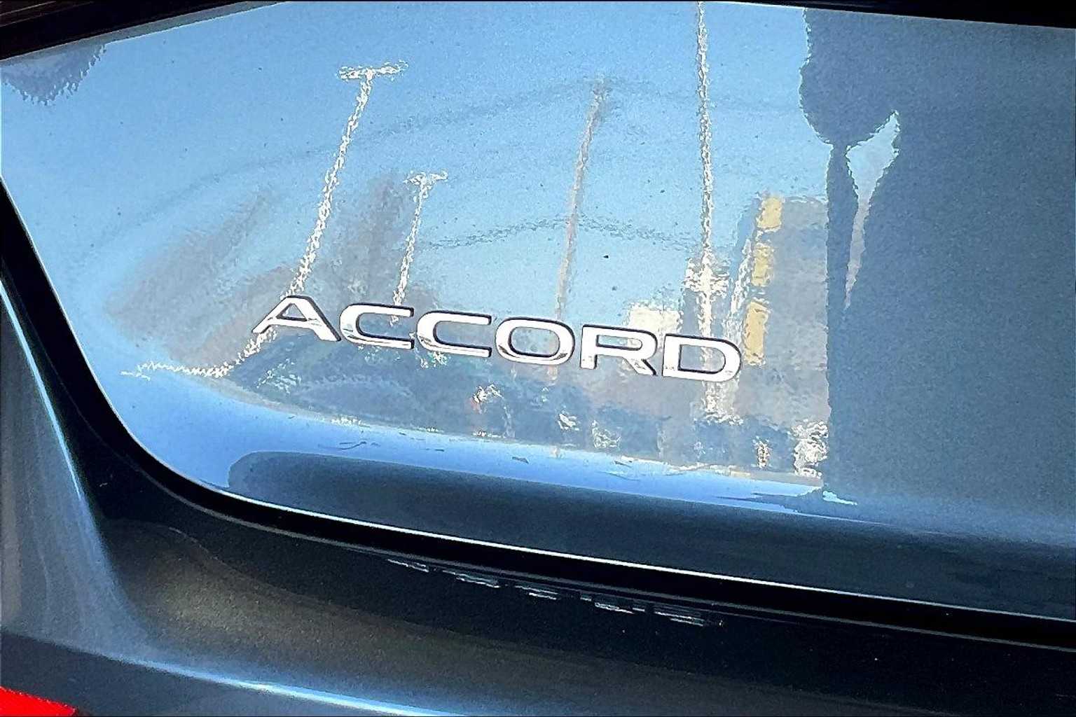 2024 Honda Accord EX - Photo 28