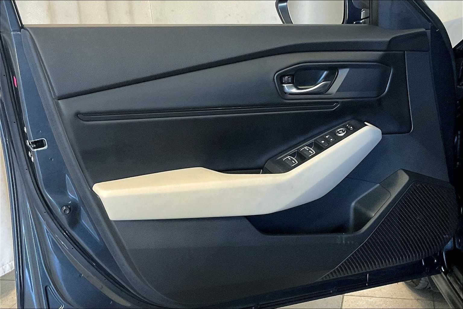 2024 Honda Accord EX - Photo 9