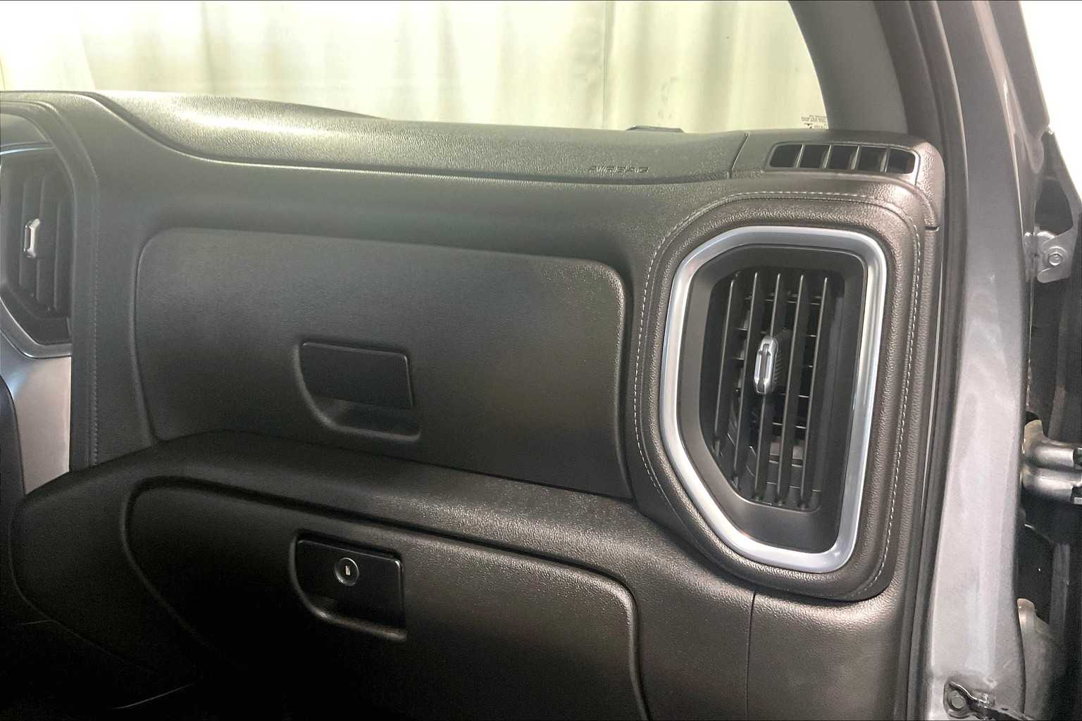 2022 Chevrolet Silverado 1500 LTD LT - Photo 13