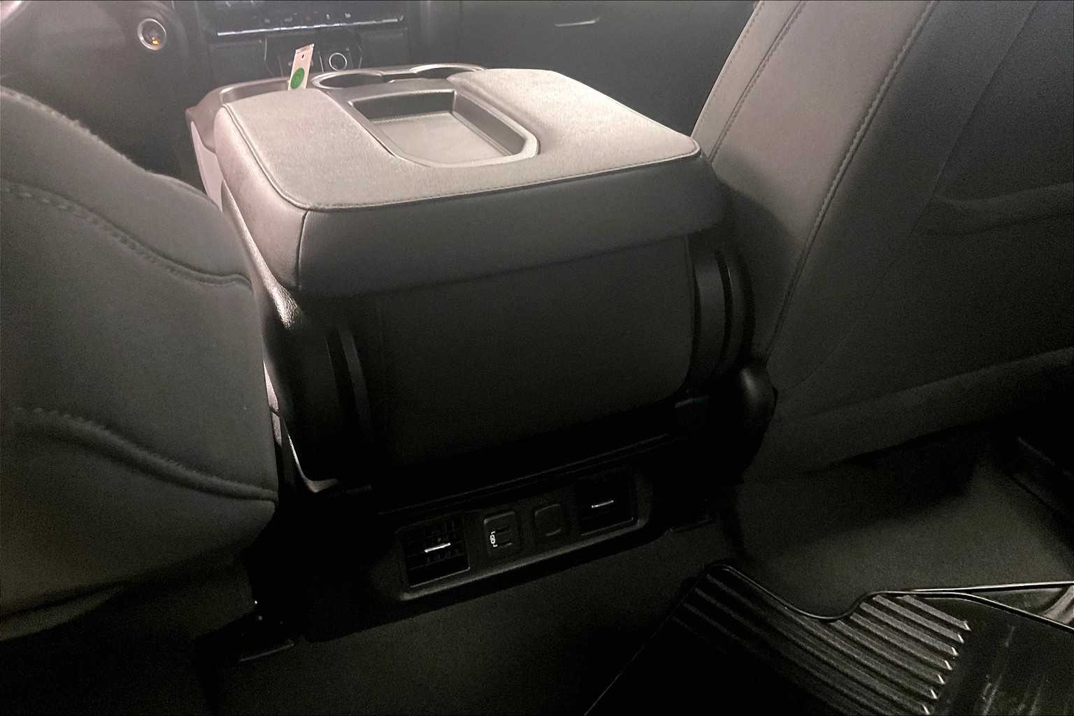 2022 Chevrolet Silverado 1500 LTD LT - Photo 27