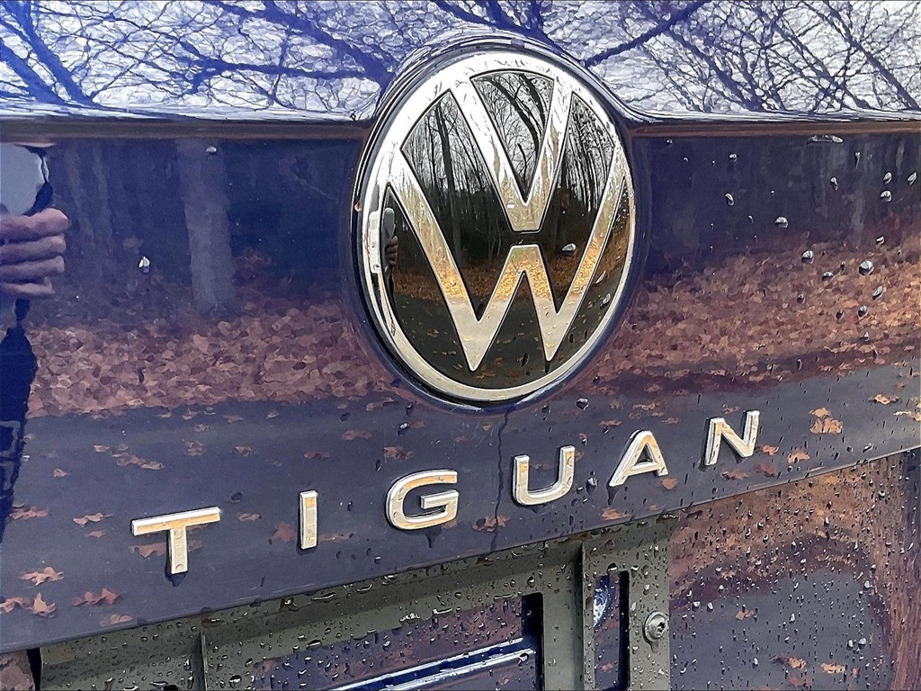 2022 Volkswagen Tiguan 2.0T SE - Photo 26