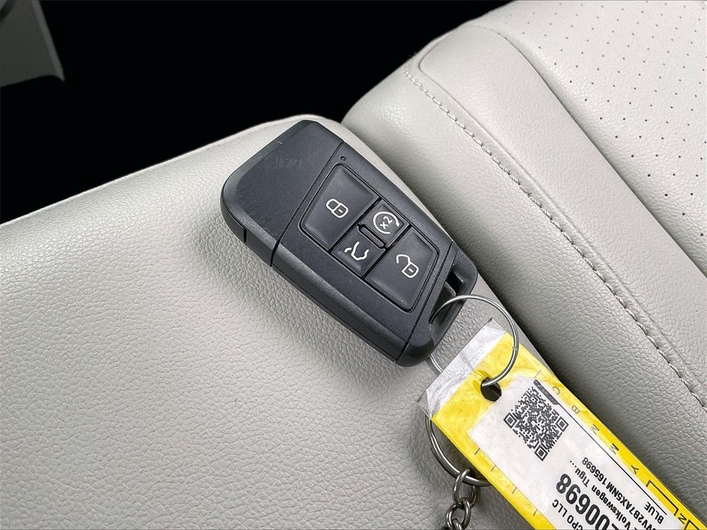 2022 Volkswagen Tiguan 2.0T SE - Photo 27