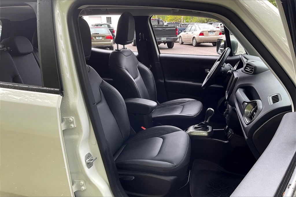 2021 Jeep Renegade Limited - Photo 11