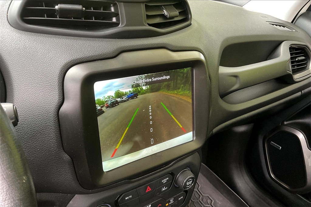2021 Jeep Renegade Limited - Photo 15