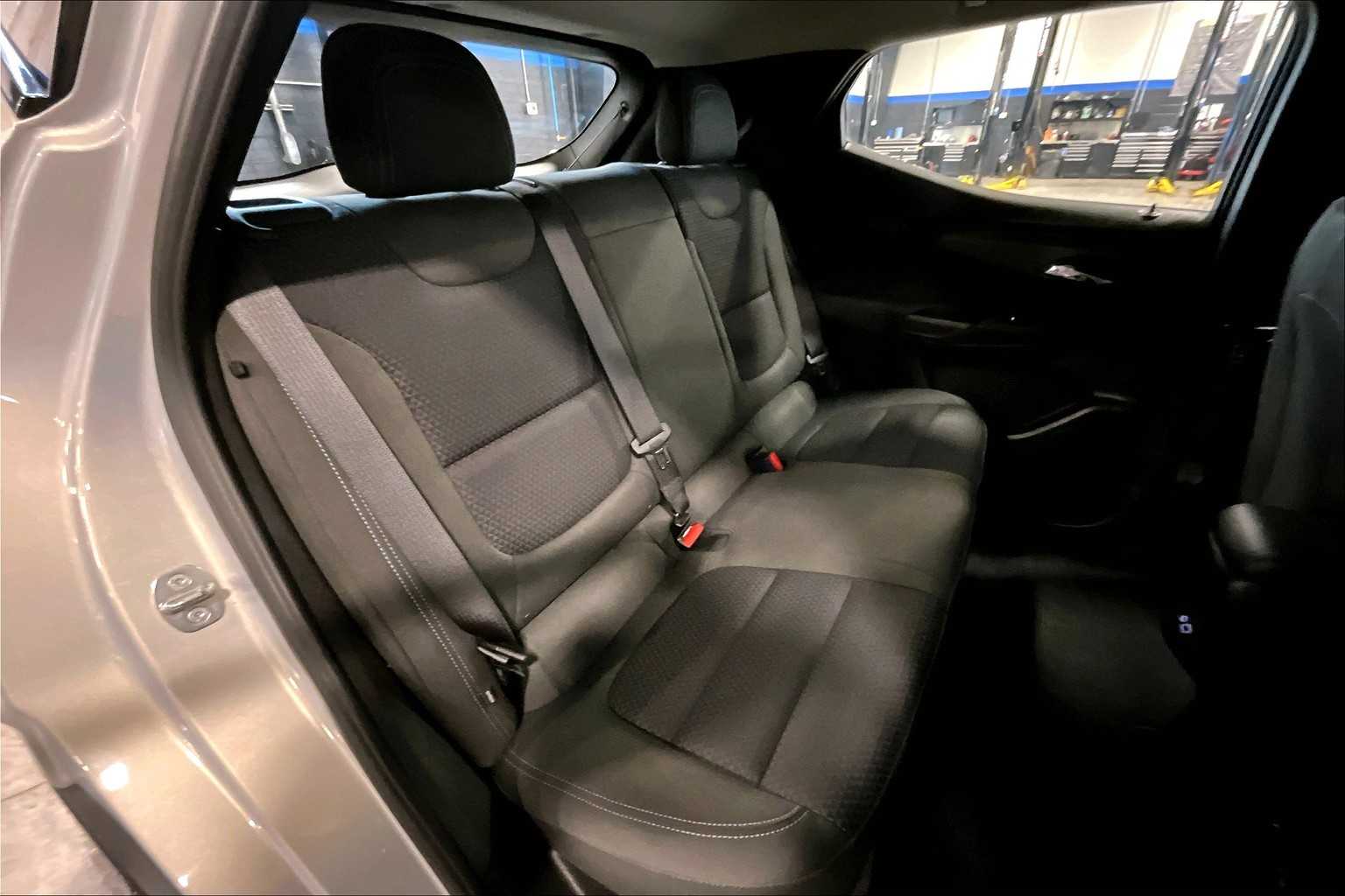 2022 Chevrolet Bolt EUV LT - Photo 16