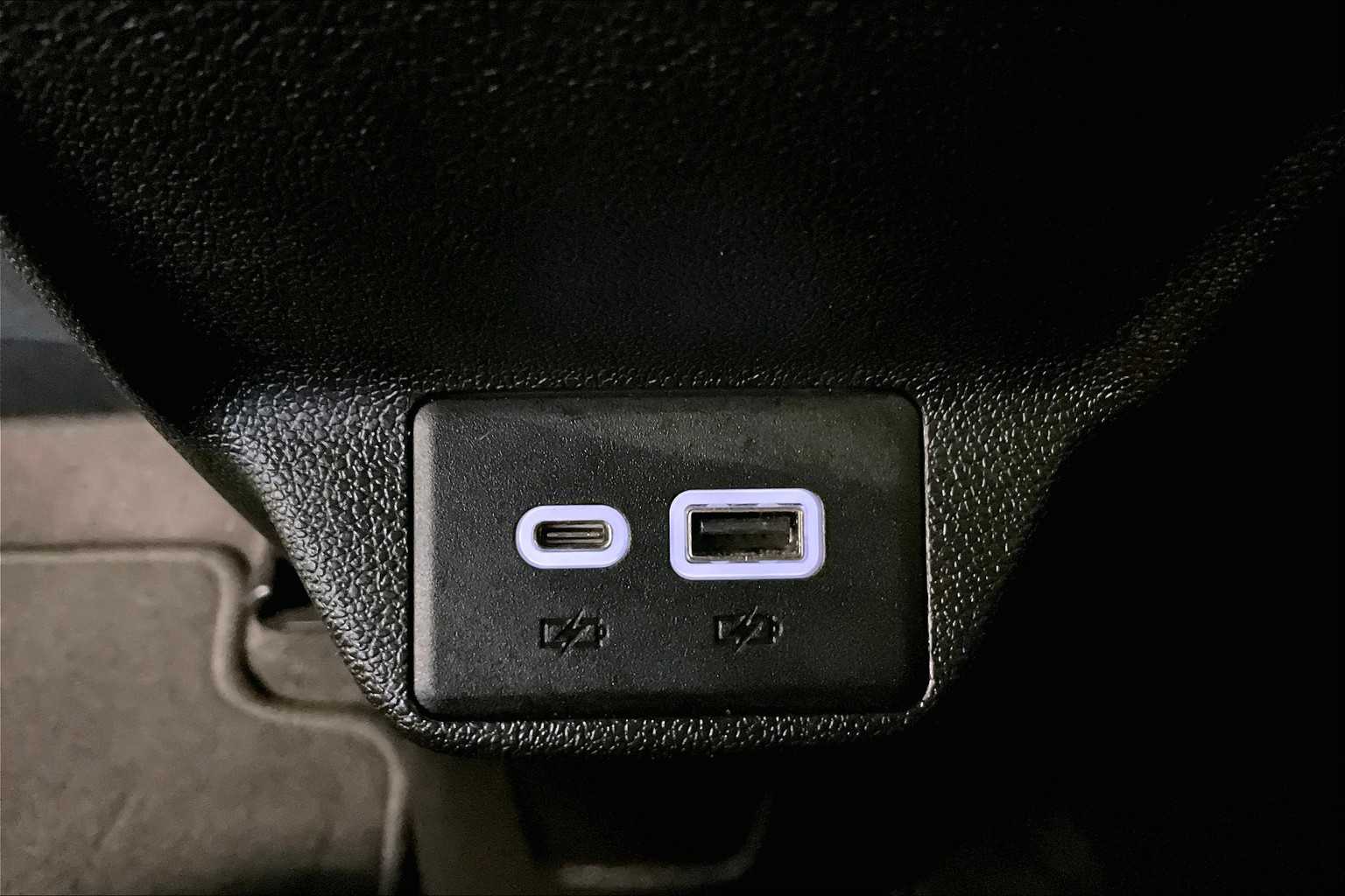 2022 Chevrolet Bolt EUV LT - Photo 27