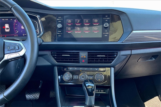 2023 Volkswagen Jetta 1.5T SEL - Photo 17