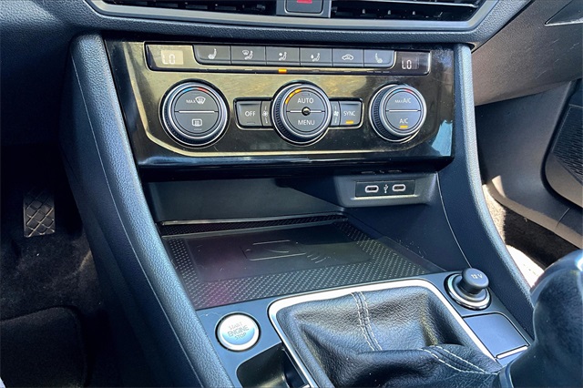 2023 Volkswagen Jetta 1.5T SEL - Photo 23
