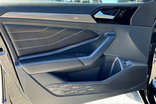 2023 Volkswagen Jetta 1.5T SEL - Photo 9