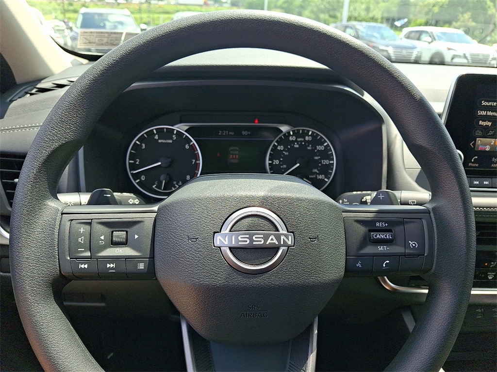 2025 Nissan Rogue S - Photo 14