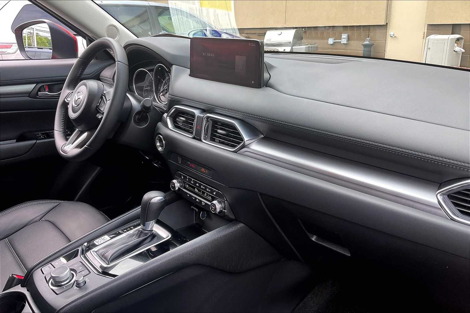 2024 Mazda CX-5 2.5 S Preferred Package - Photo 14