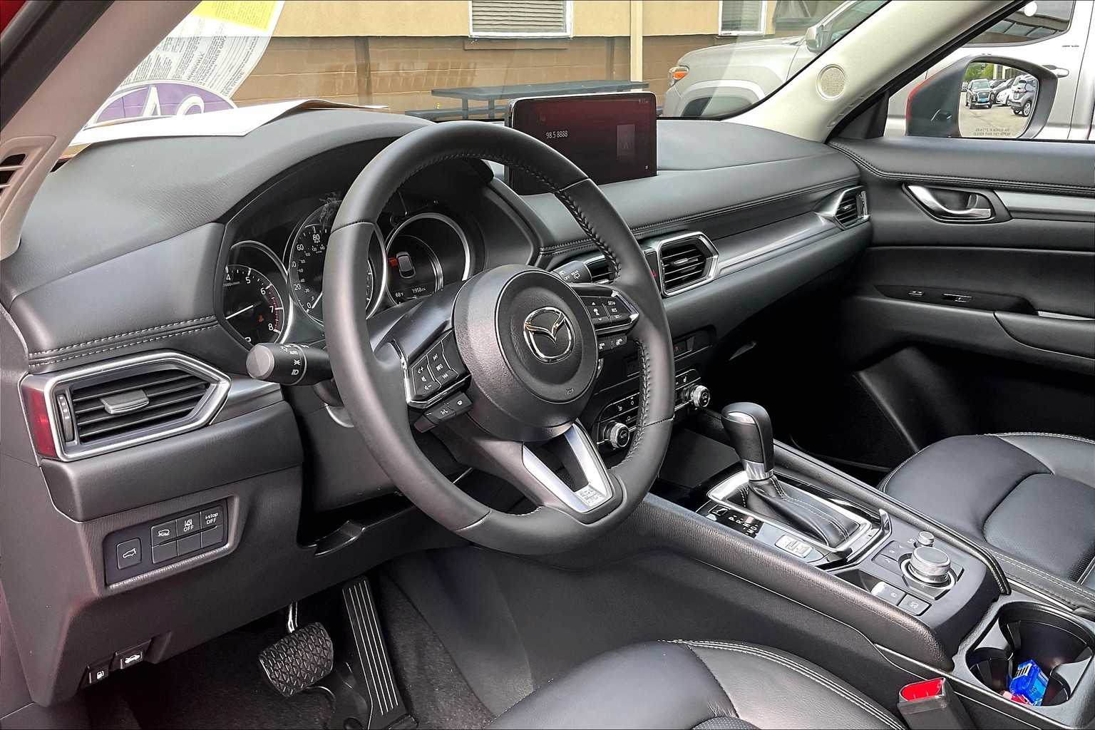 2024 Mazda CX-5 2.5 S Preferred Package - Photo 8