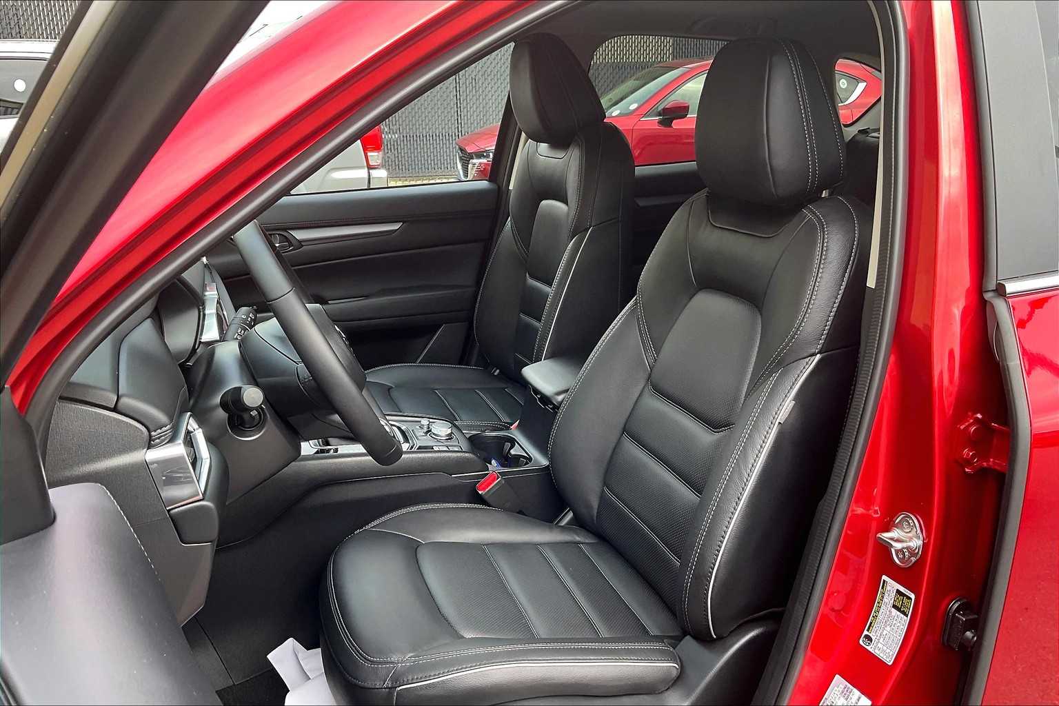 2024 Mazda CX-5 2.5 S Preferred Package - Photo 10
