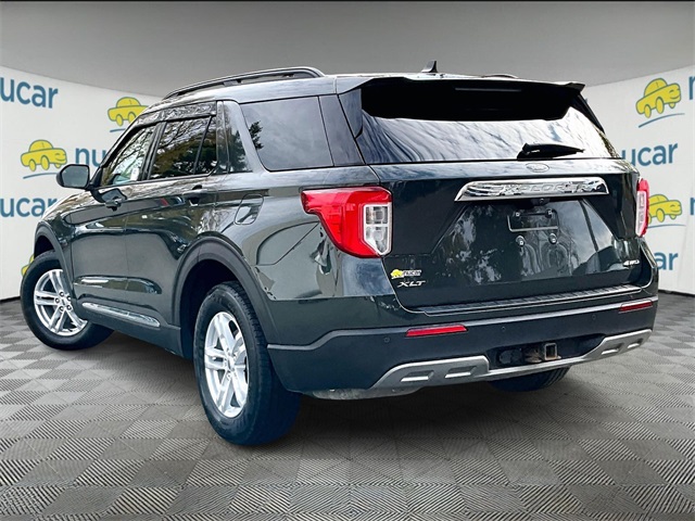 2022 Ford Explorer XLT - Photo 2