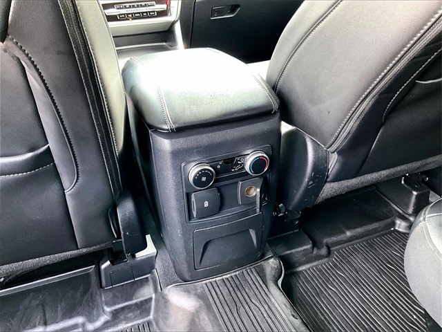 2022 Ford Explorer XLT - Photo 29