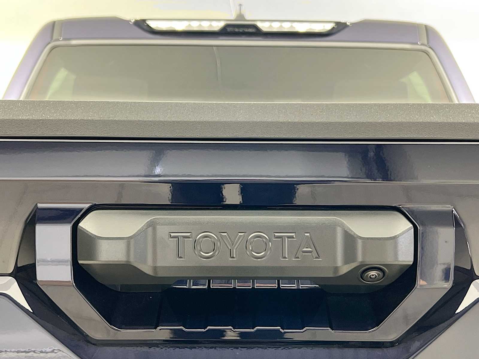 2025 Toyota Tundra SR5 - Photo 18