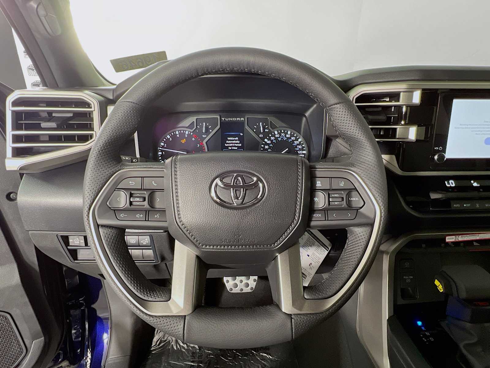 2025 Toyota Tundra SR5 - Photo 7