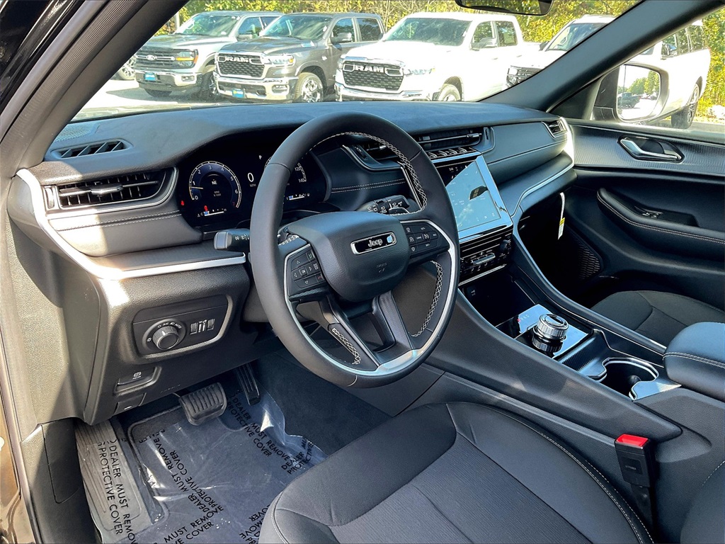 2025 Jeep Grand Cherokee L Laredo - Photo 9