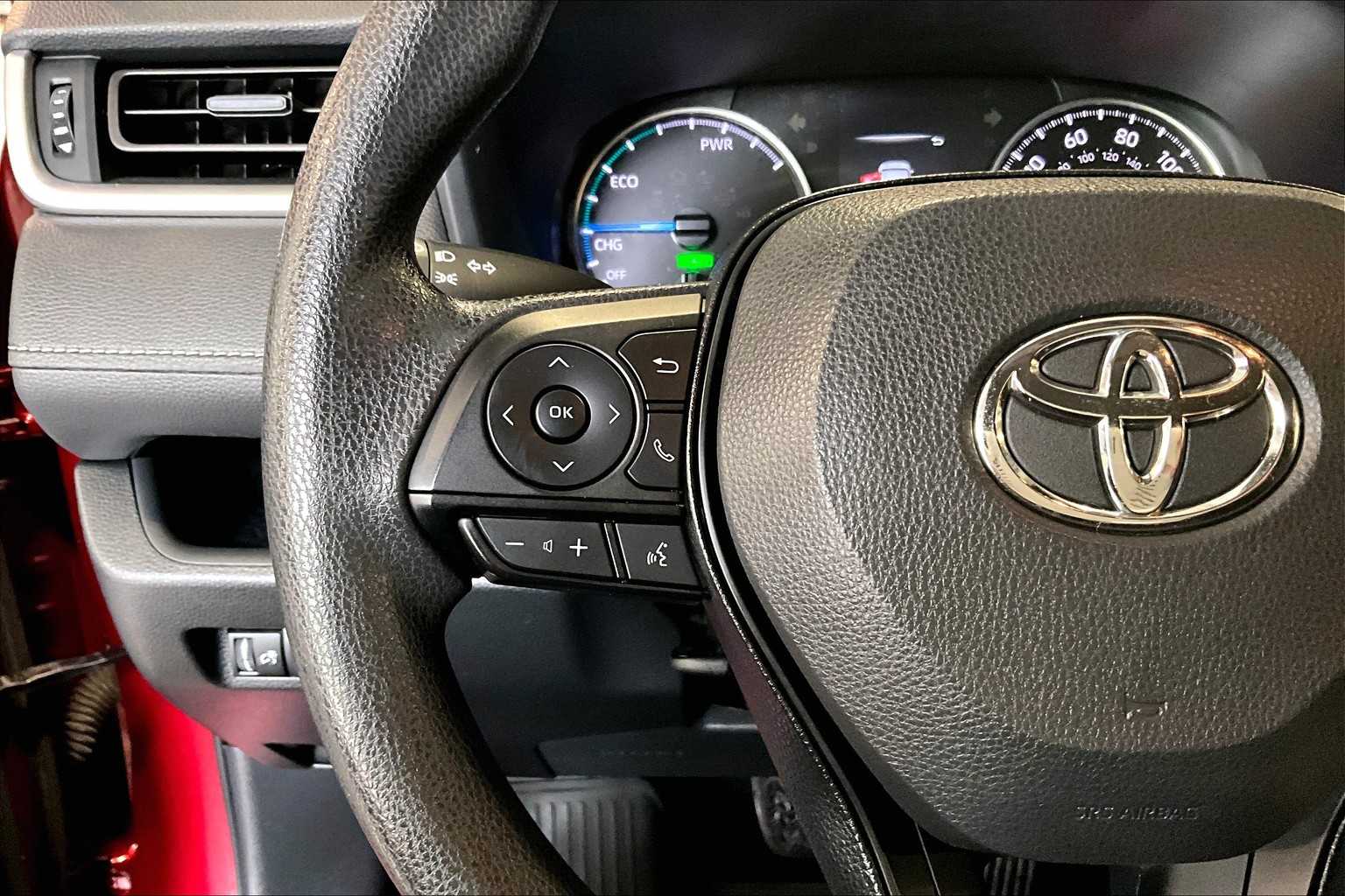 2021 Toyota RAV4 Hybrid LE - Photo 24