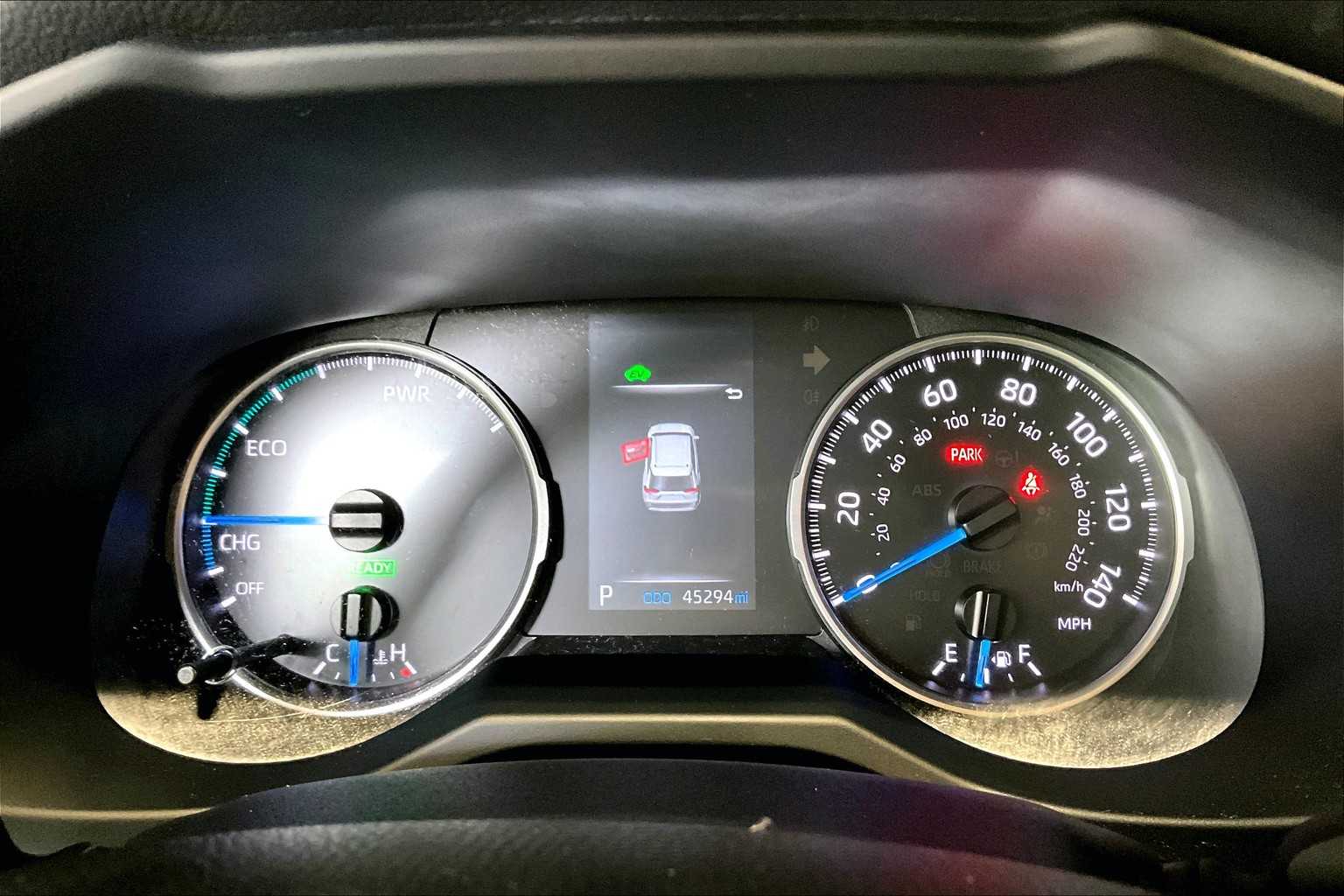 2021 Toyota RAV4 Hybrid LE - Photo 26