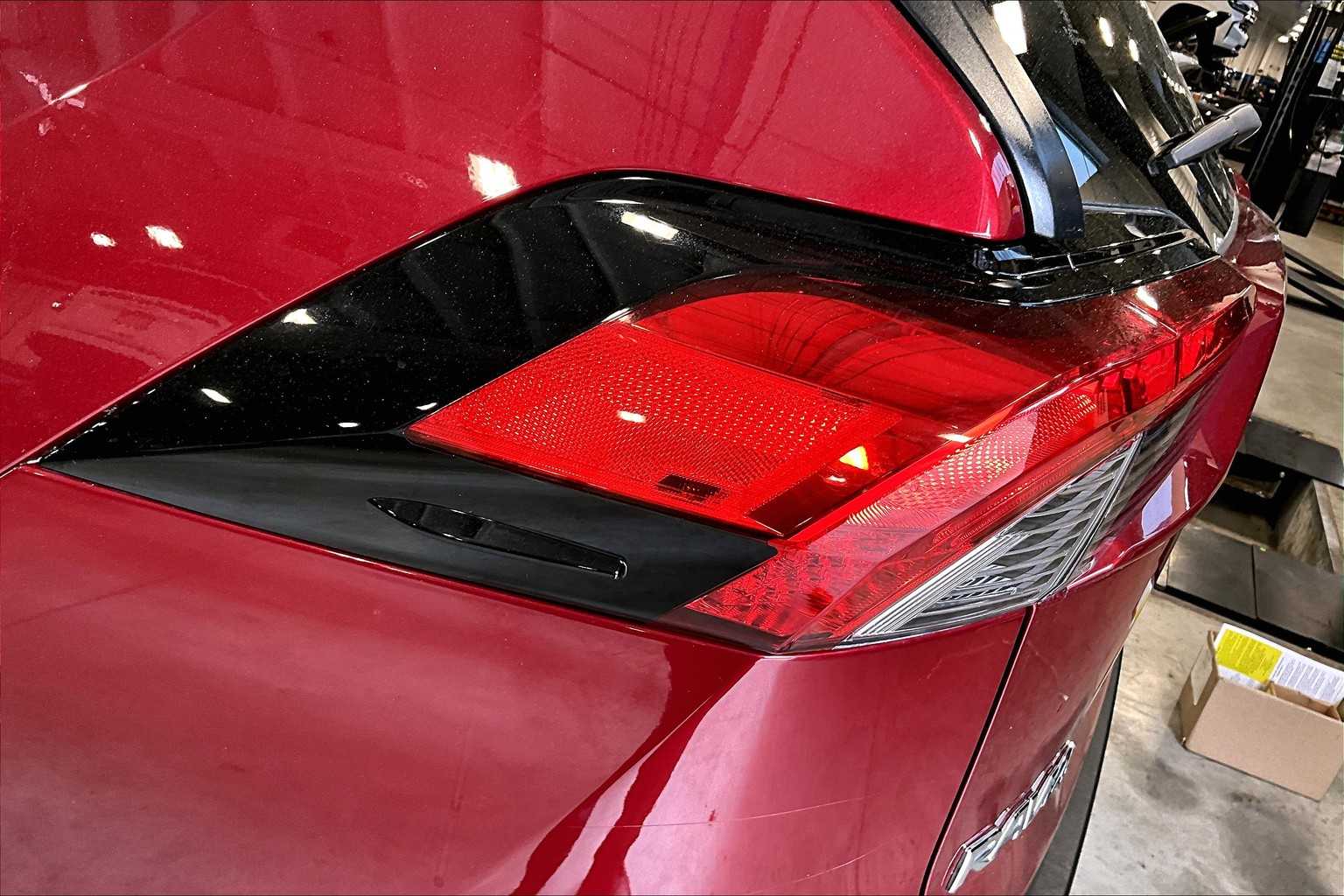2021 Toyota RAV4 Hybrid LE - Photo 35