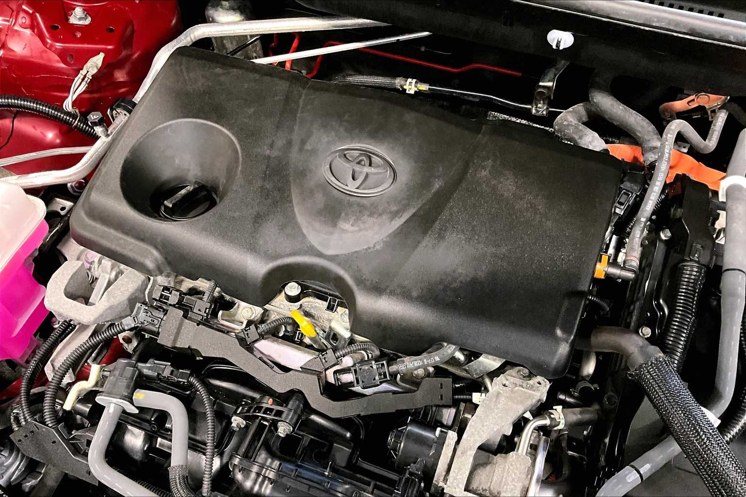 2021 Toyota RAV4 Hybrid LE - Photo 36
